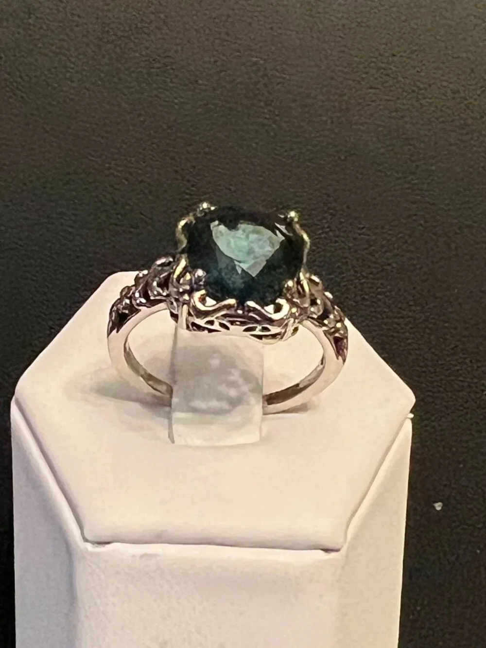 Silverplated Mystic Green Ring Size 8.25 (107)